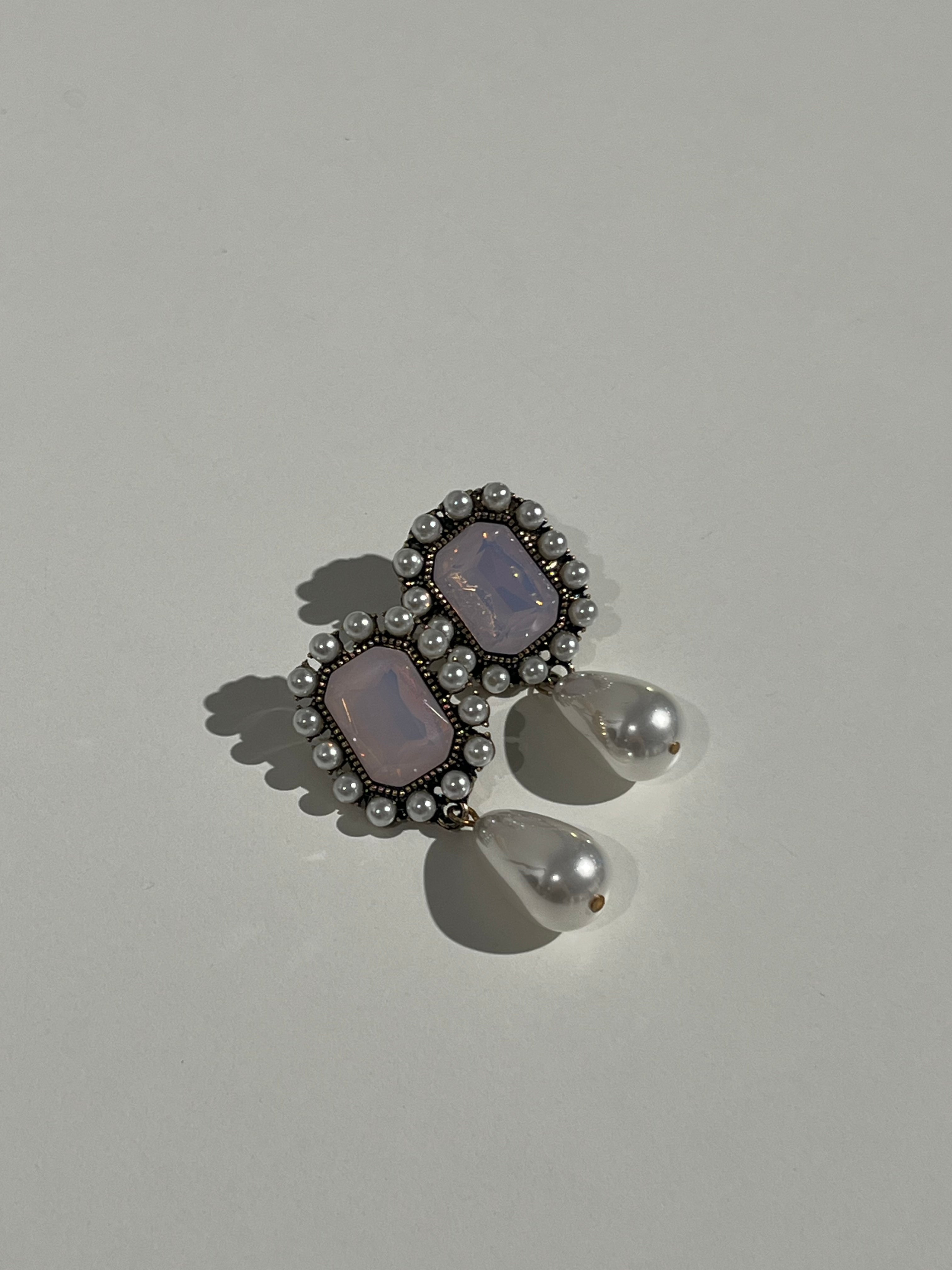 Antic Rectan Pearl Drop Earrings