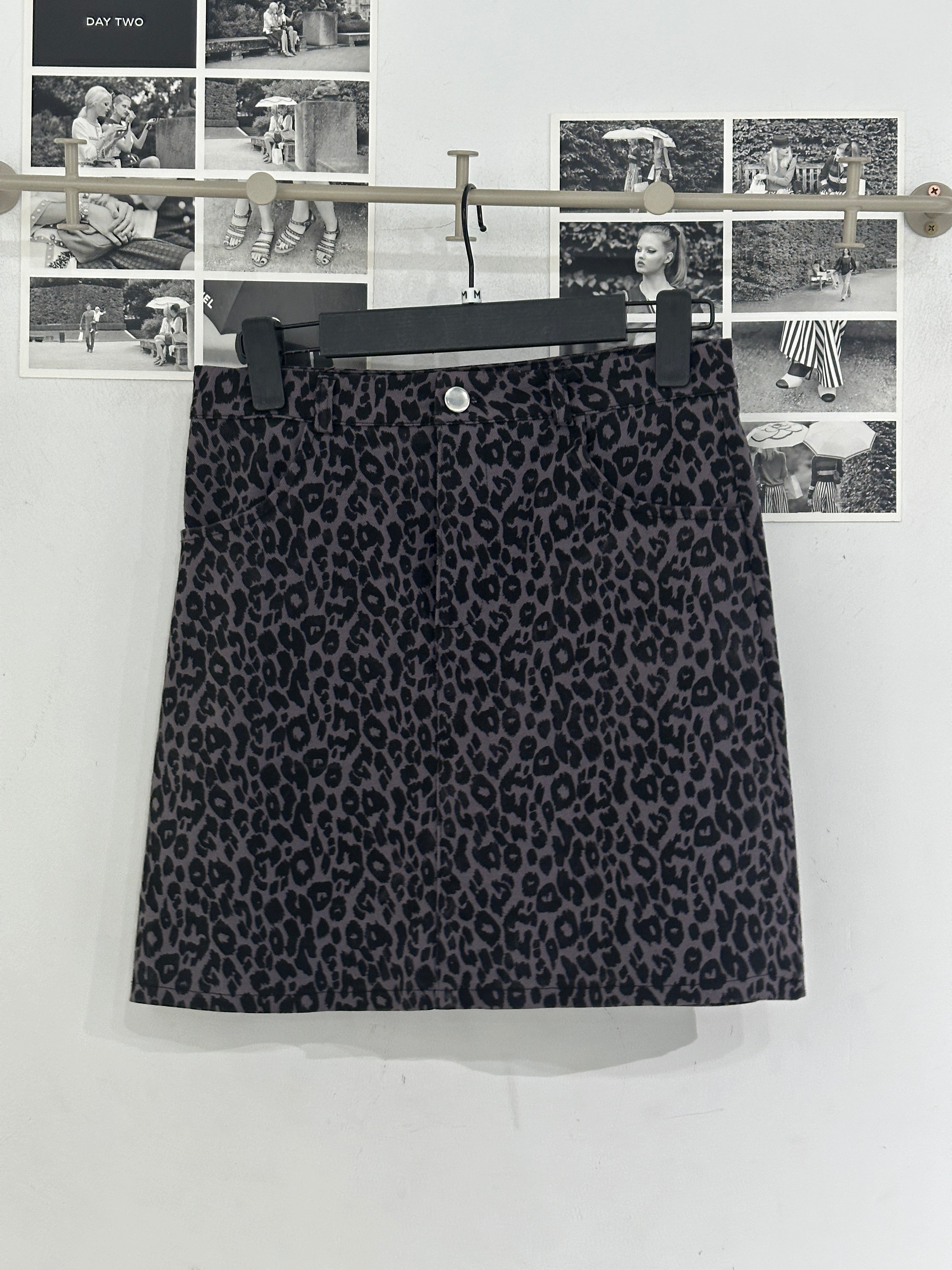 Leopard Slim Skirt