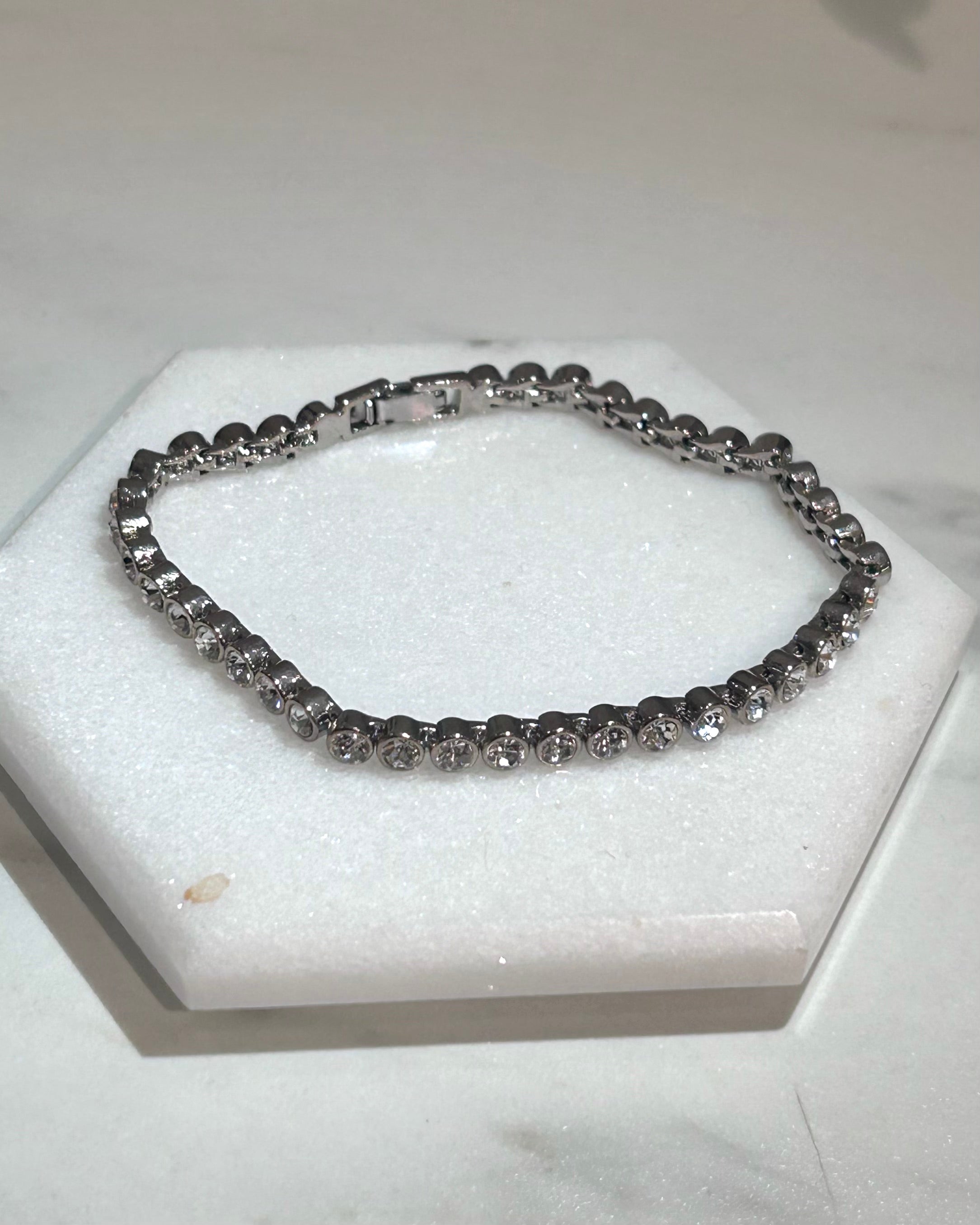 ONSE Bezel Bracelate