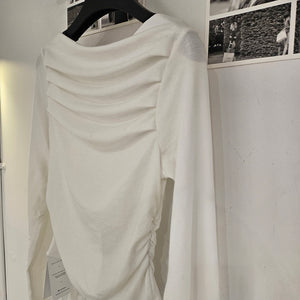 Maru Front Shirring T