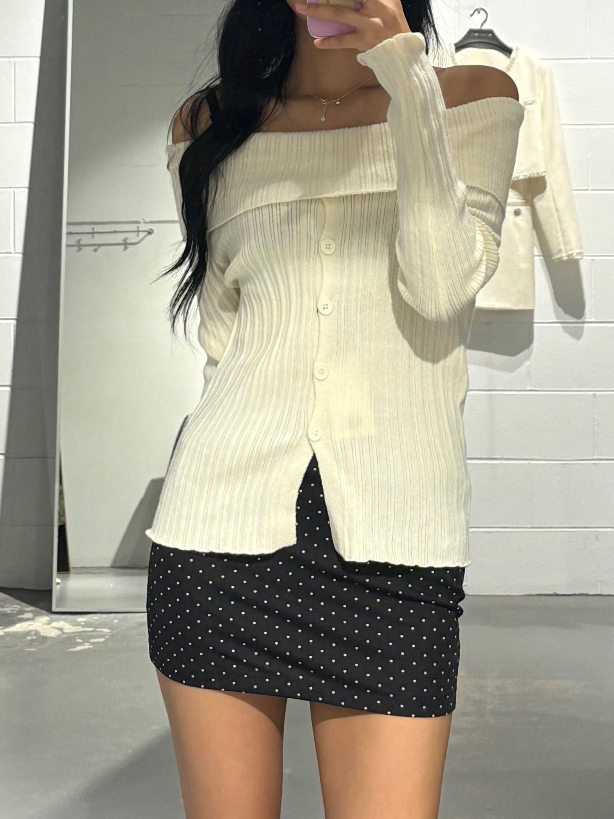 Coco Madelain off Knit