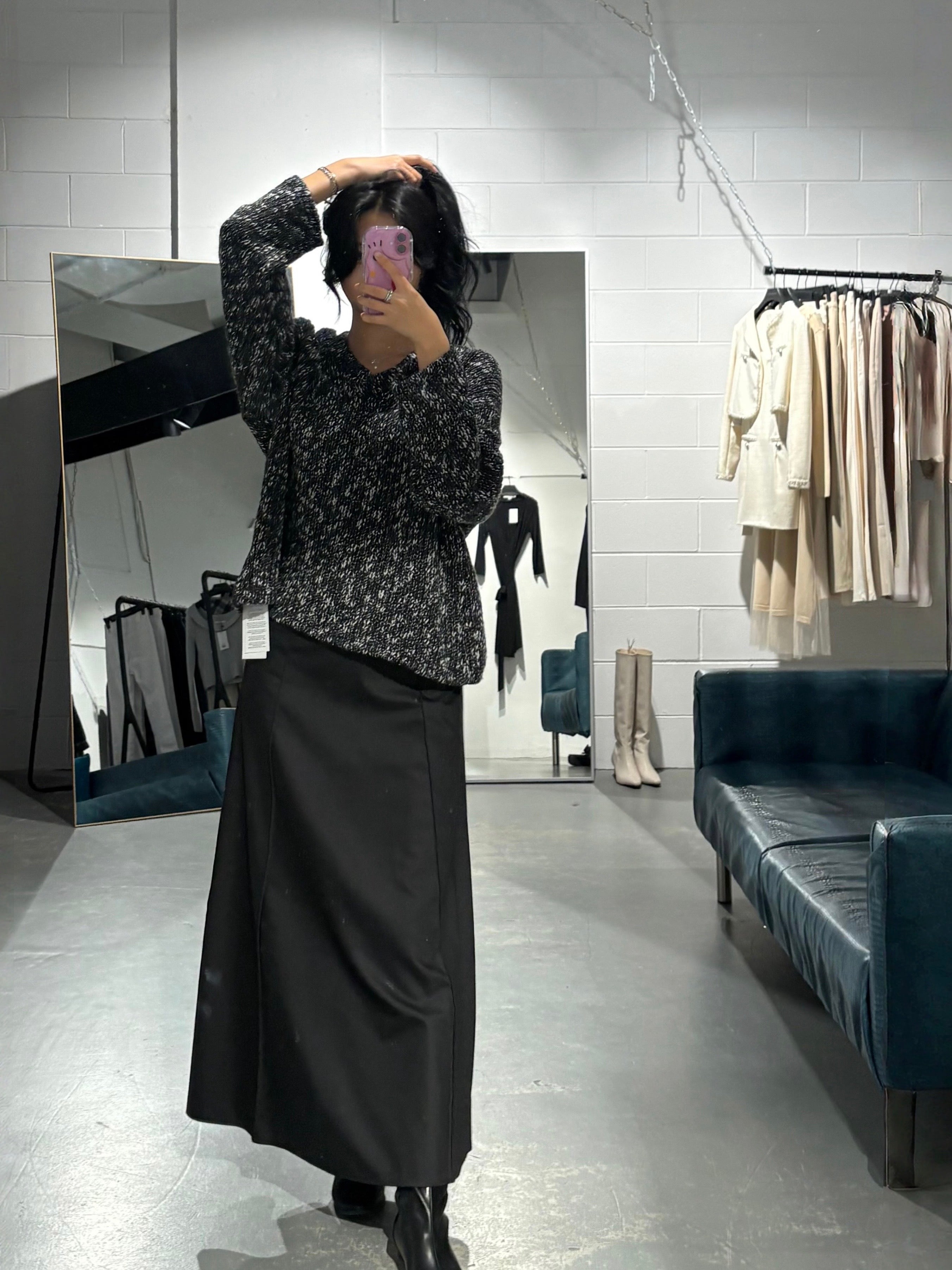 Yuni Black Long Skirt