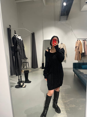 Collar Off Long Knit