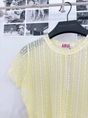 ARU Yellow Lace T