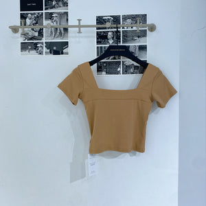 Yuni Square Top