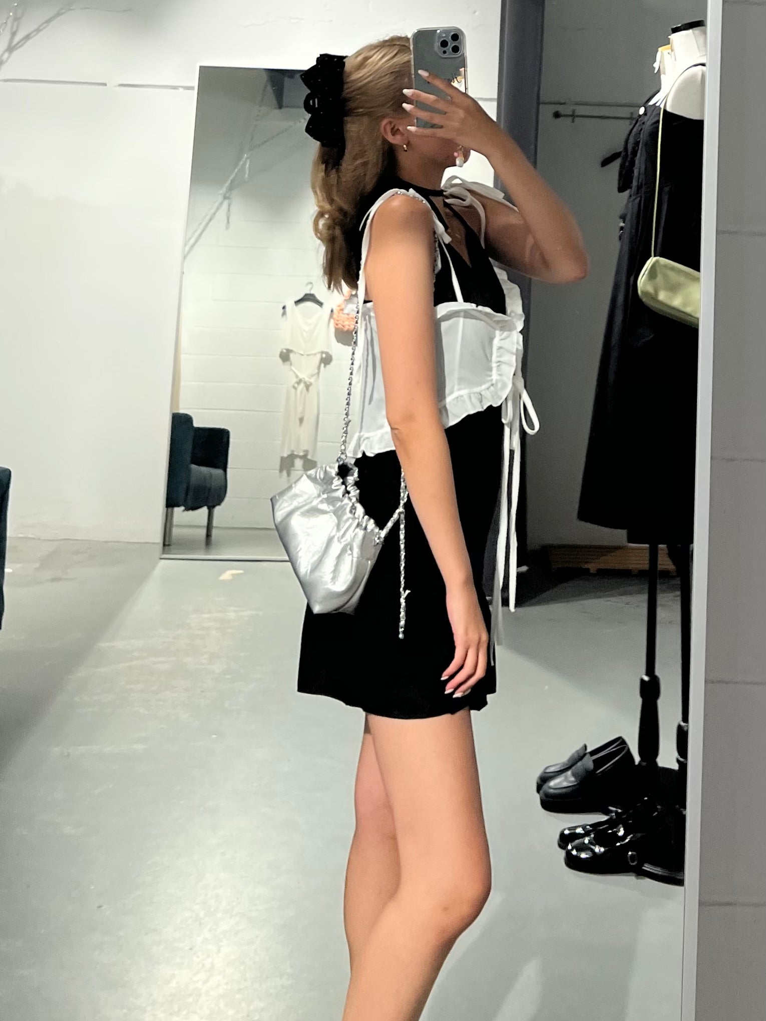Koi Mood Chain Bag