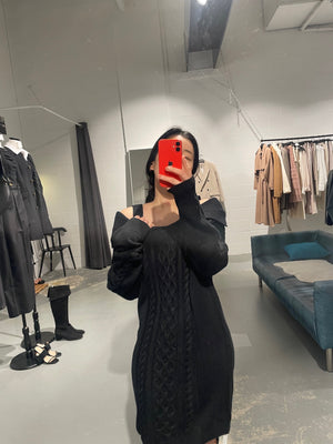 Collar Off Long Knit