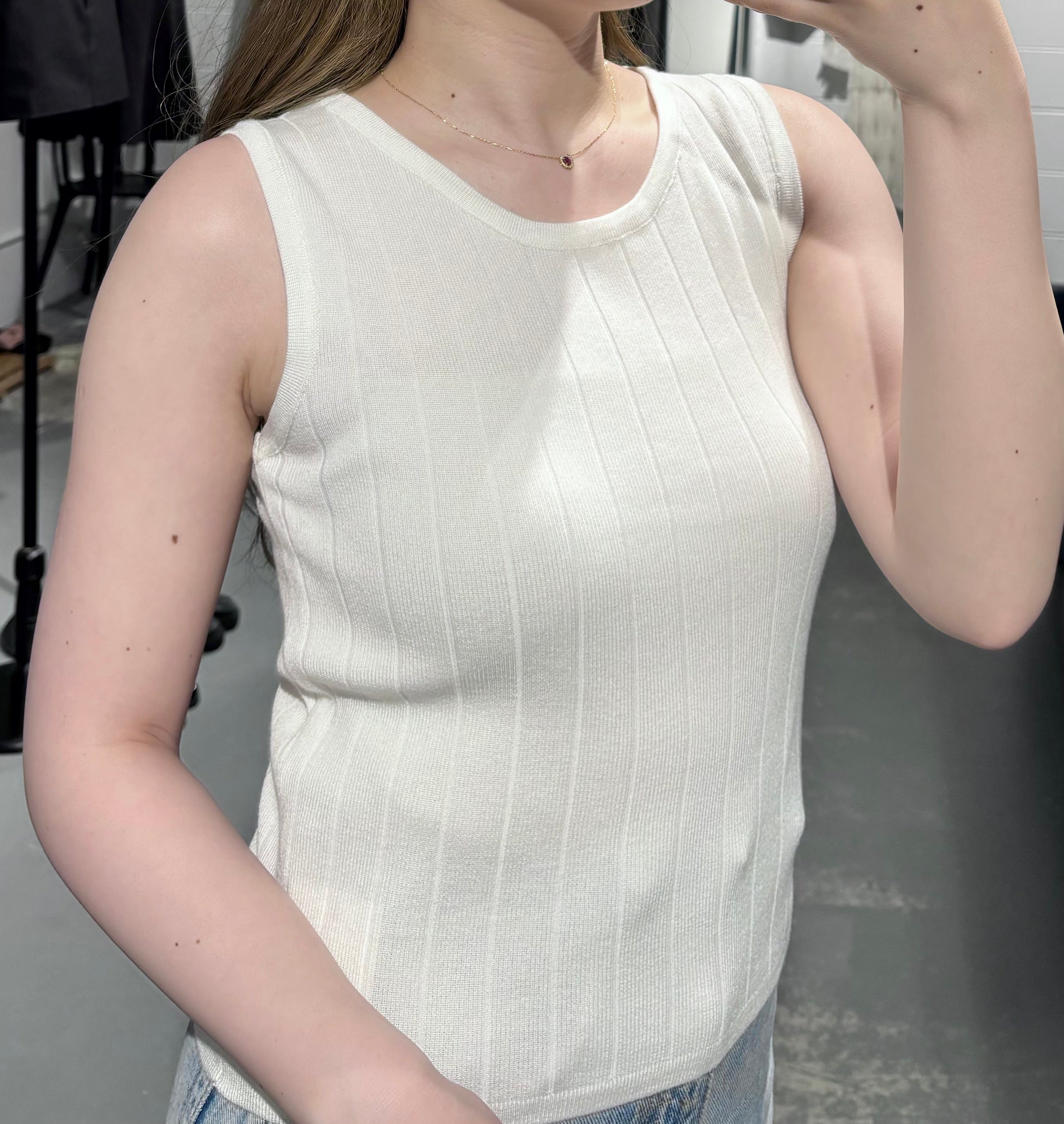 Wide Ribbed Sleeveless Knit