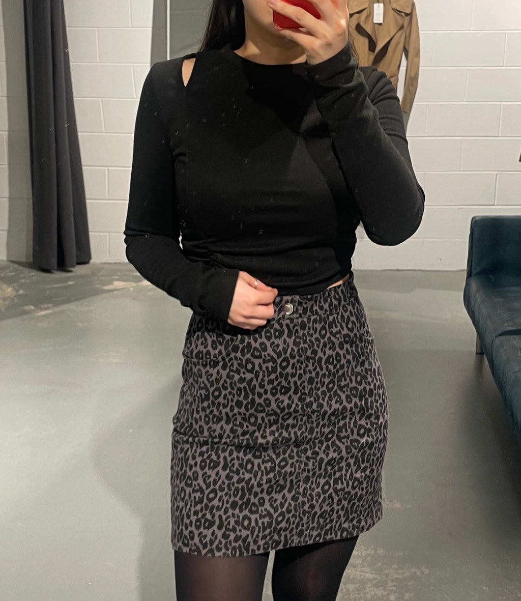 Leopard Slim Skirt