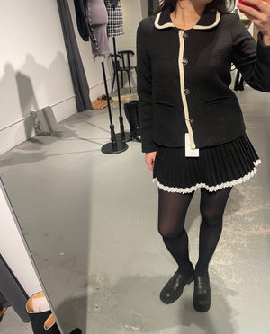 Maru Lace Pleated Skirt