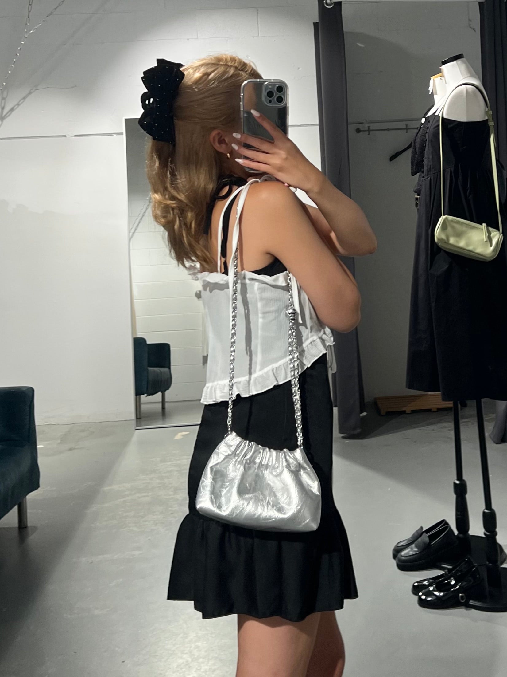 Koi Mood Chain Bag