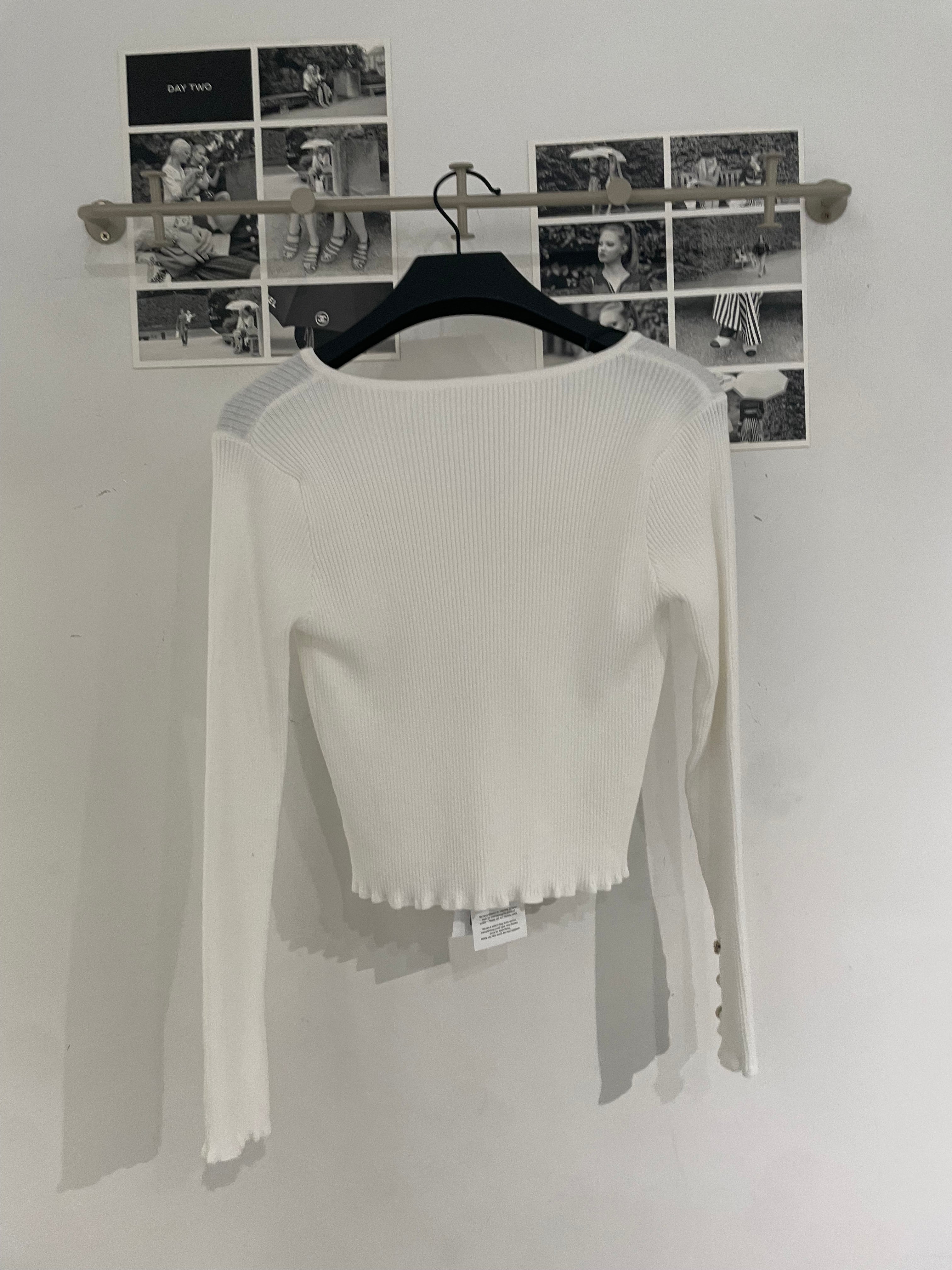 Ribbed Slim Cardigan w Jewel Buttons