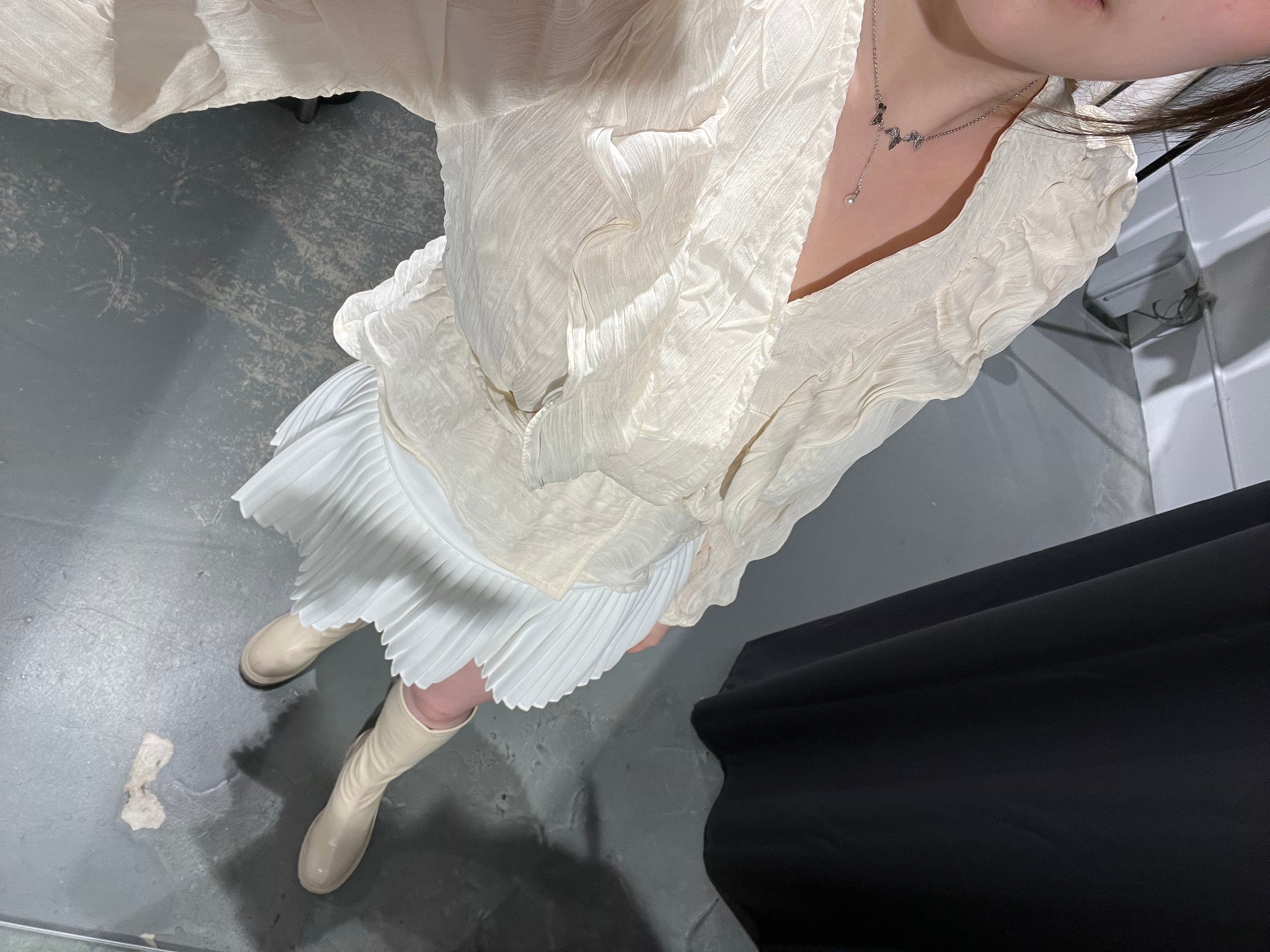 Oni Wrinkle Sheer Blouse