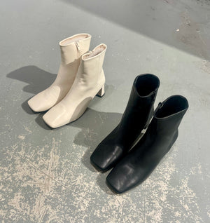 Common Basic Ankle Boots