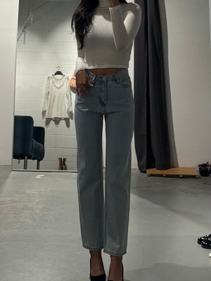 Blackpom Angora Turtle Top