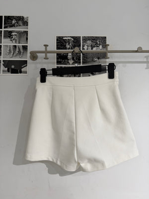 Coco Button Span Shorts