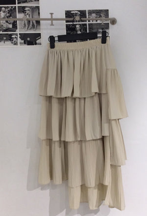 Double Frill Pleated Unbal Long Skirt