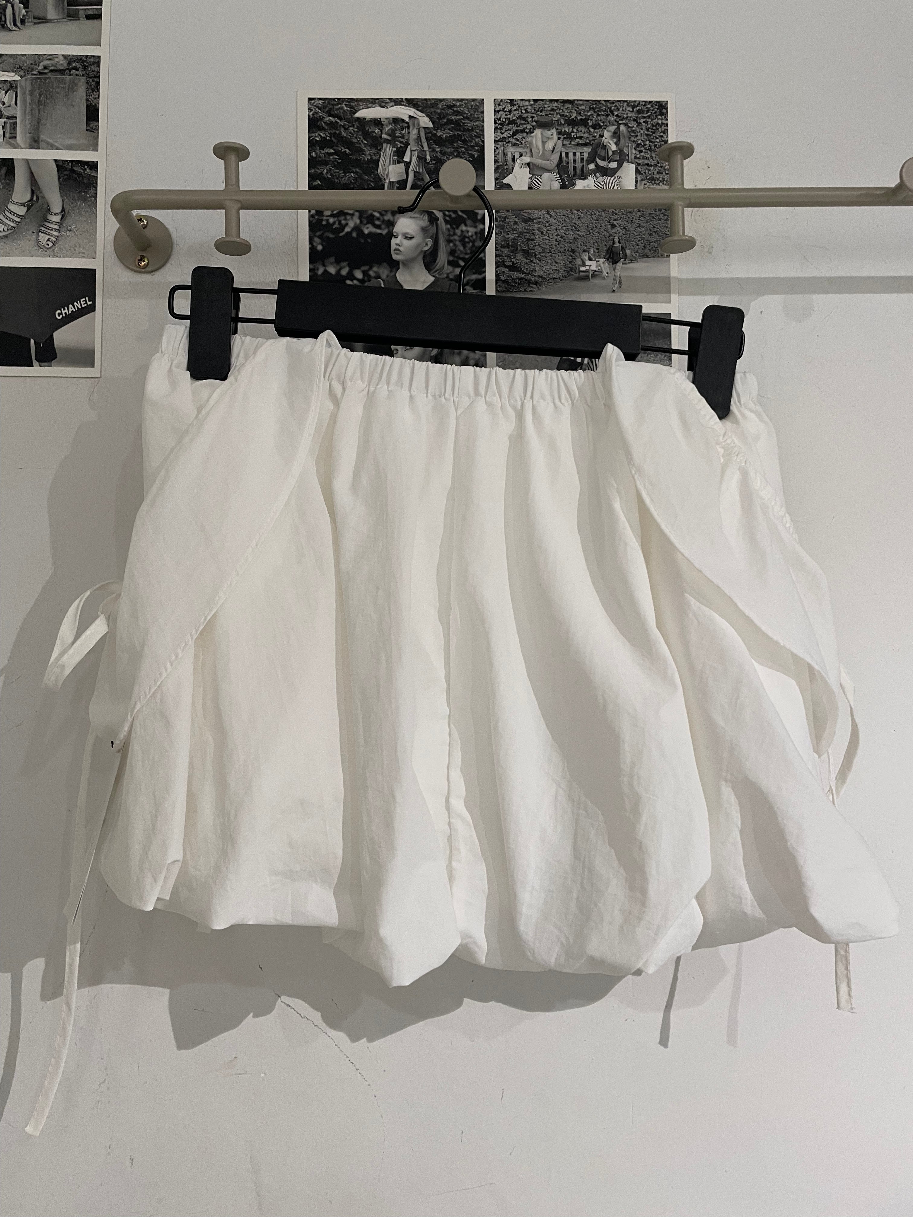 Carrot Cargo Balloon Skirt