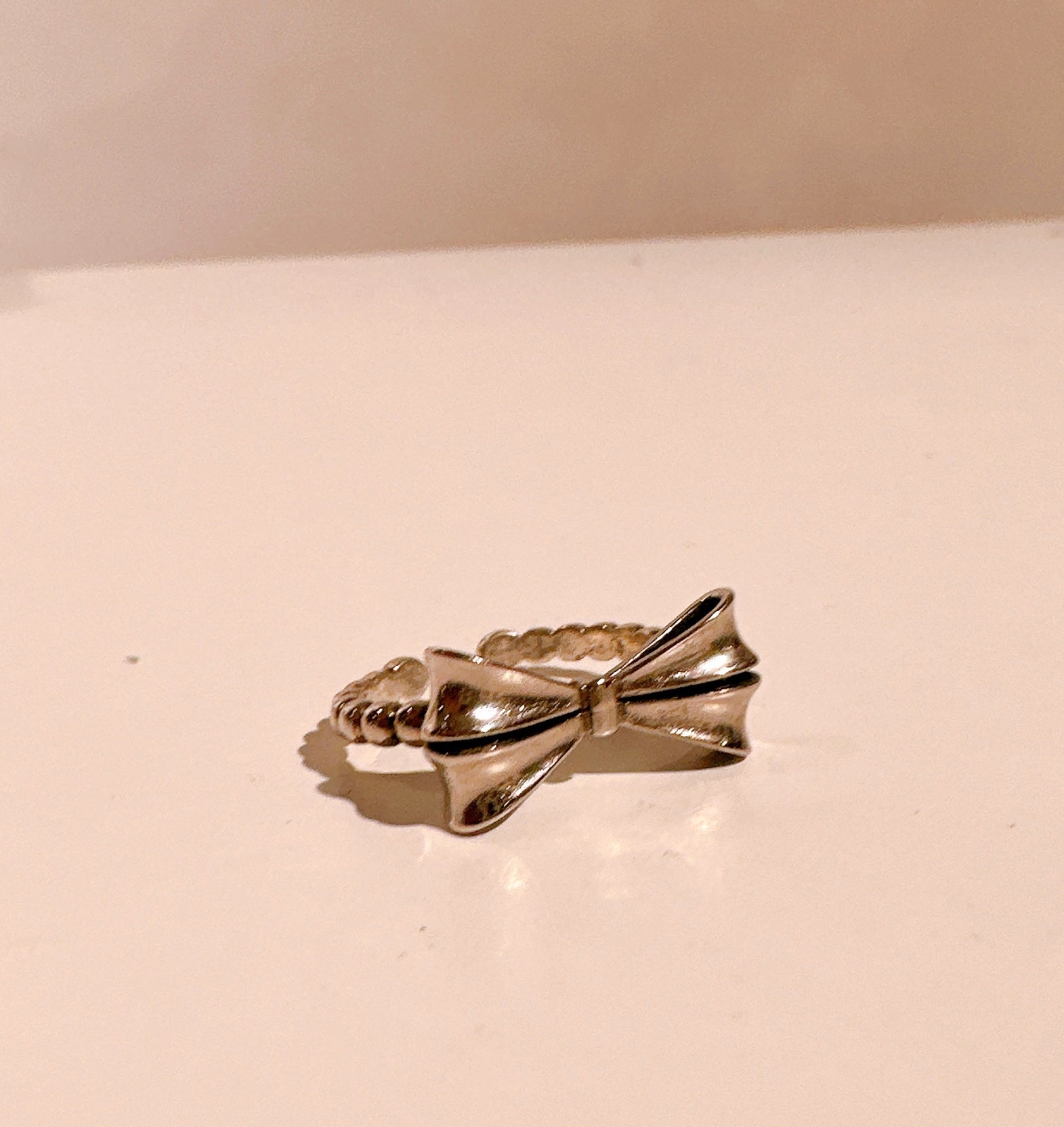 Petit Ribbon Ring (925 Silver)