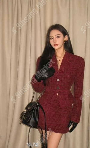 Yuni M2 Red Micro Skirt