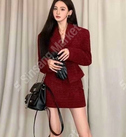 Yuni M2 Red Micro Skirt