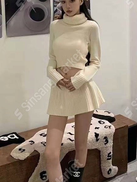 Yuni Turtle Knit Set