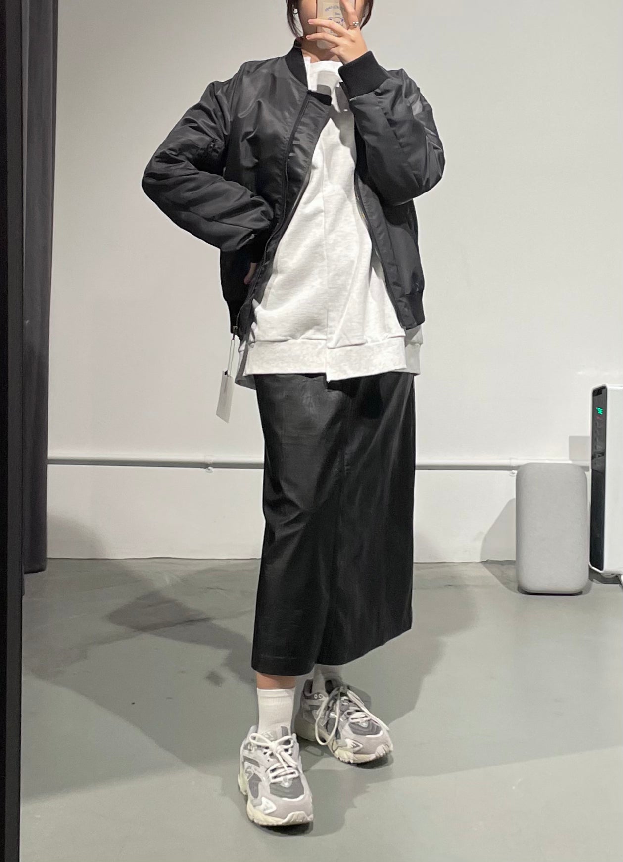 WNavy Crack Skirt