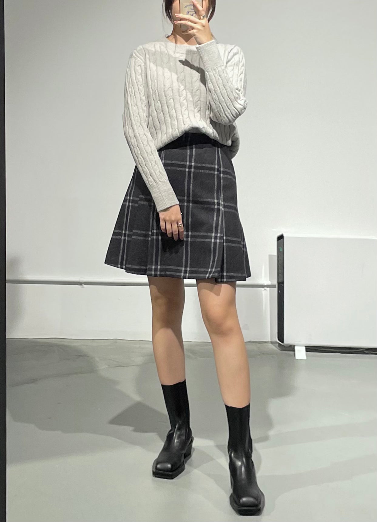 Yuri Grey Cable Knit