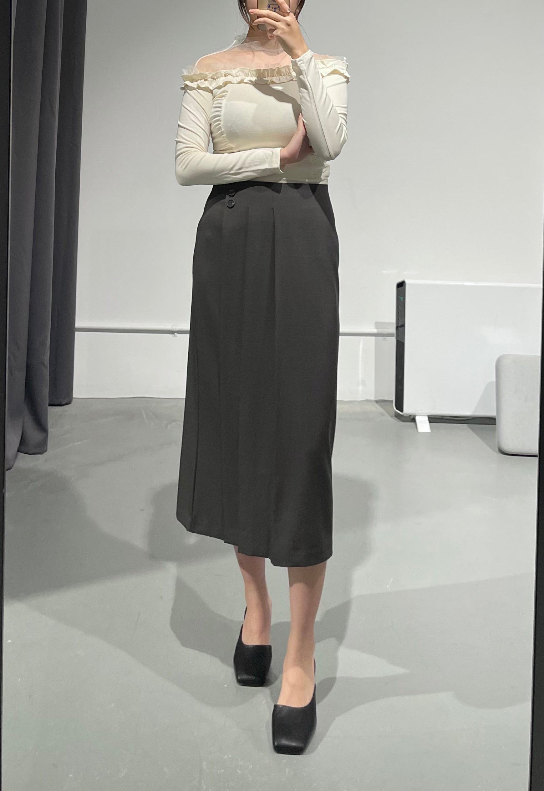 Pure Mute Pleated Skirt