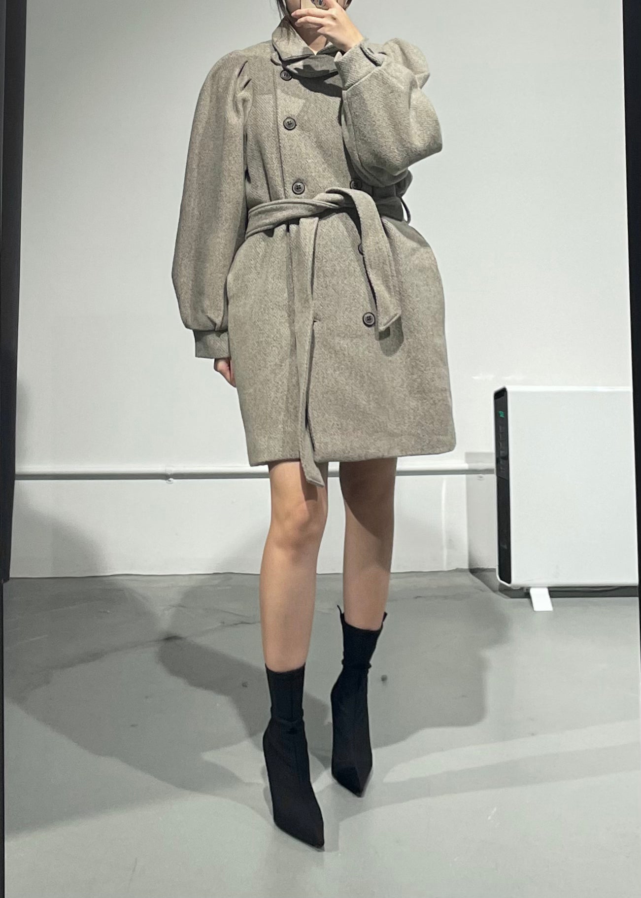 JNine Puff Sleeves Coat