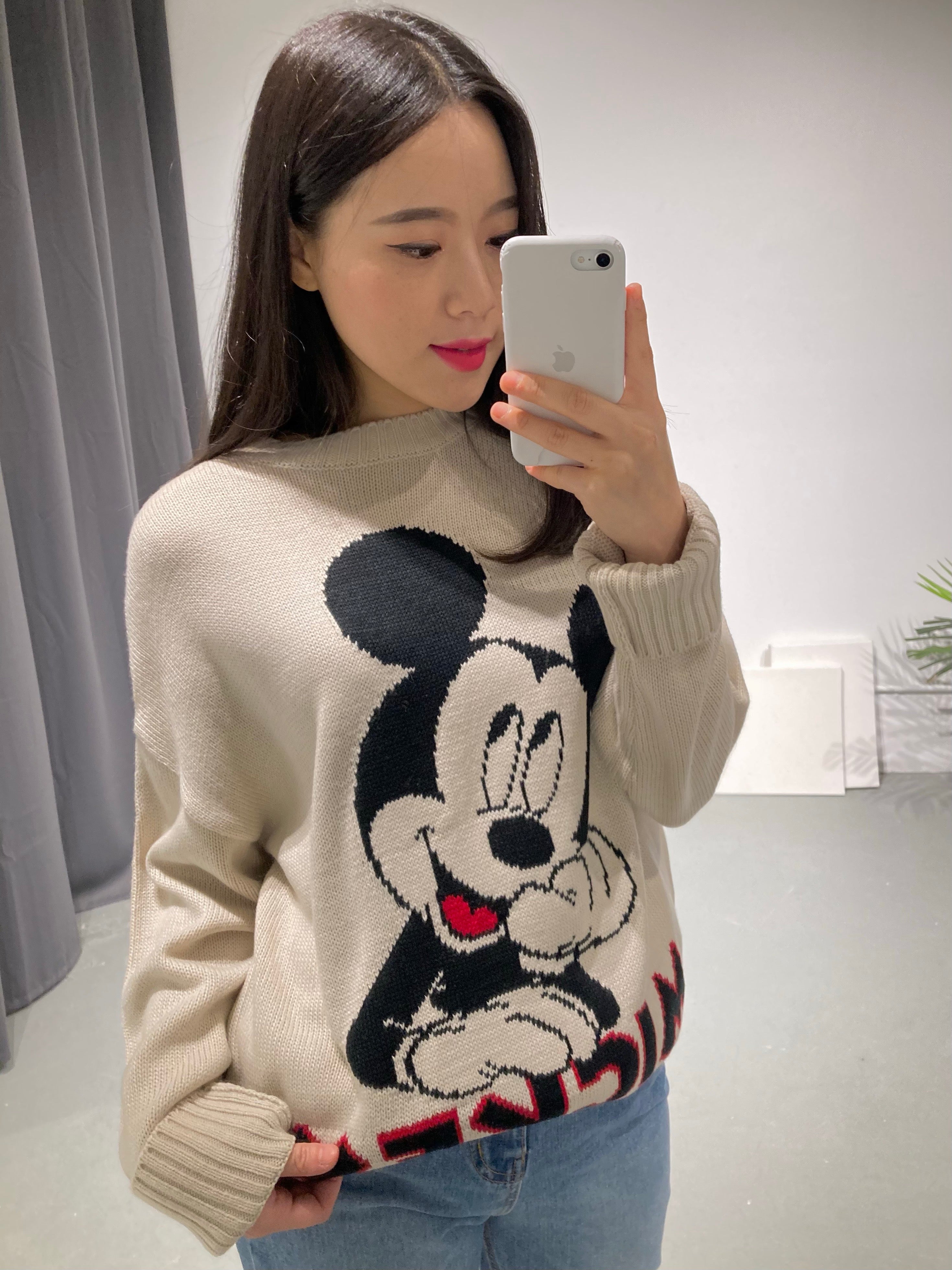 Mickey Resting Knit Top