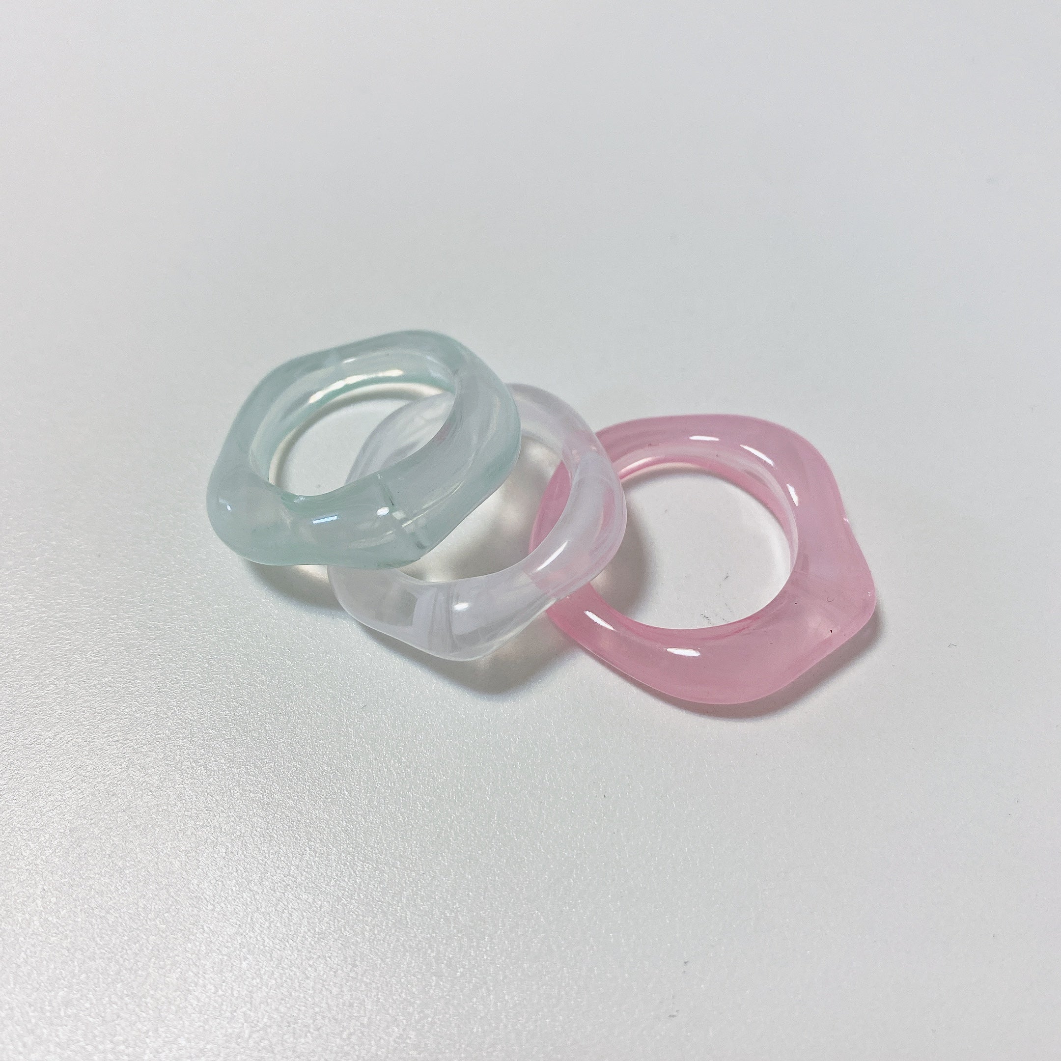 Relieve Foggy Wave Ring