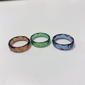 KiraKira Gold Flake Angled Ring