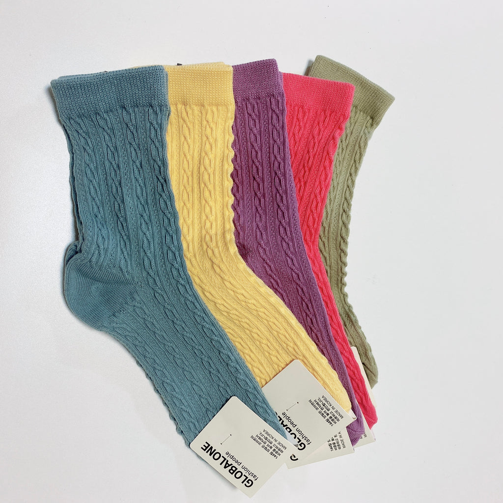 Kitsh Cable Socks