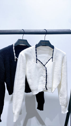 Hong Wave Neck Knit Cardigan