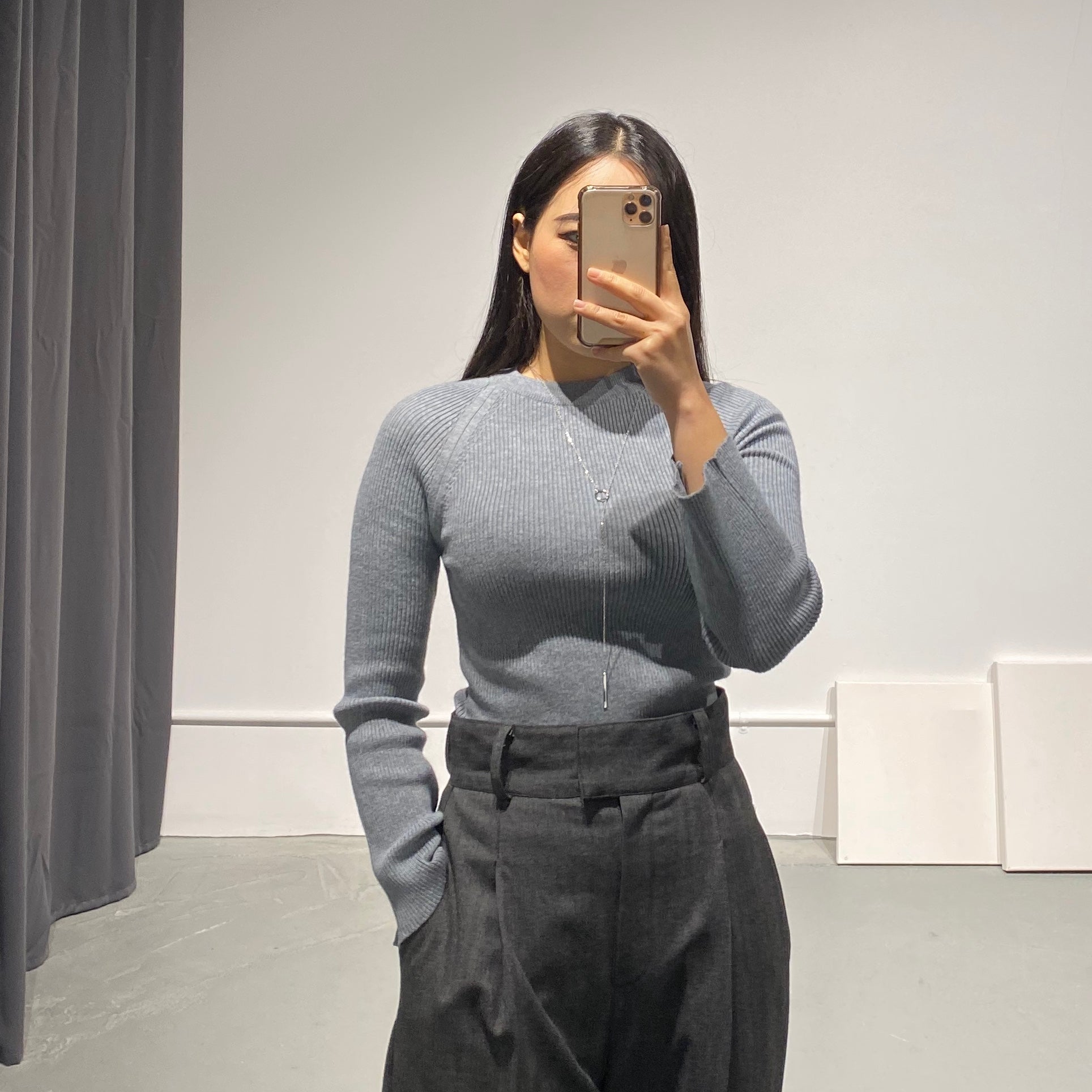 SORA Ribbed Knit top