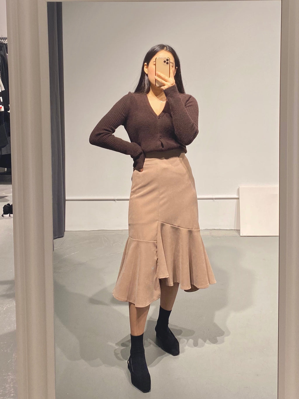 YUJI Asymmetric Midi Skirt