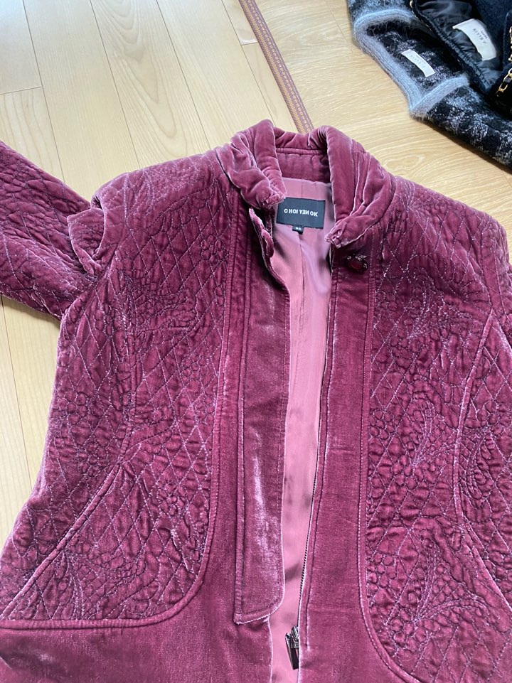 ChoiYenOk Velvet Jacket