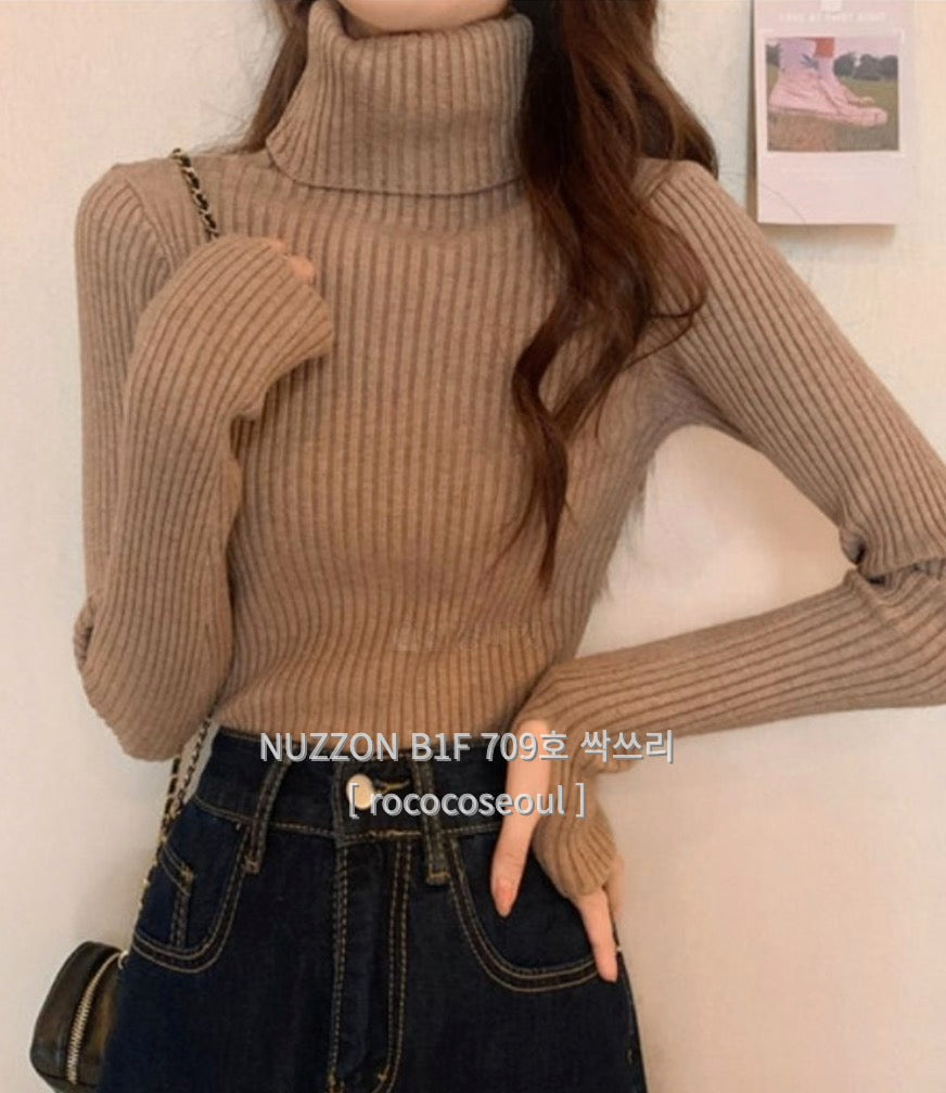 Thumb Rib Knit