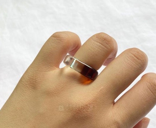 Relieve Half Clear Ring