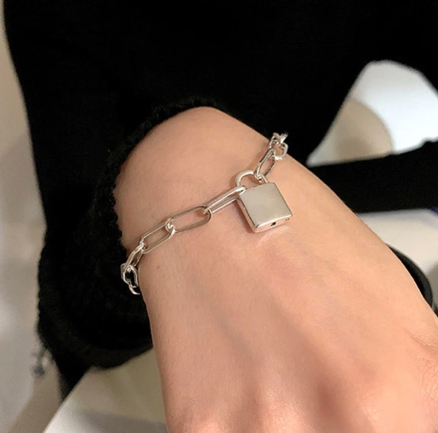 Lock Chain Bracelet (925 Silver)