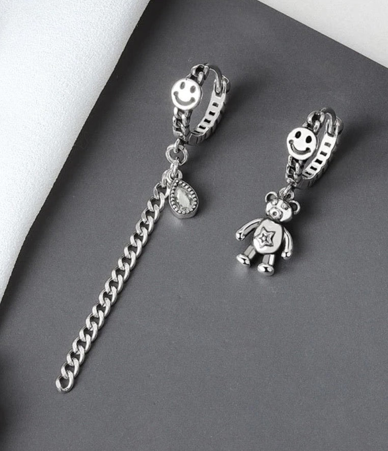 Bear Smile Earrings (925 Silver)
