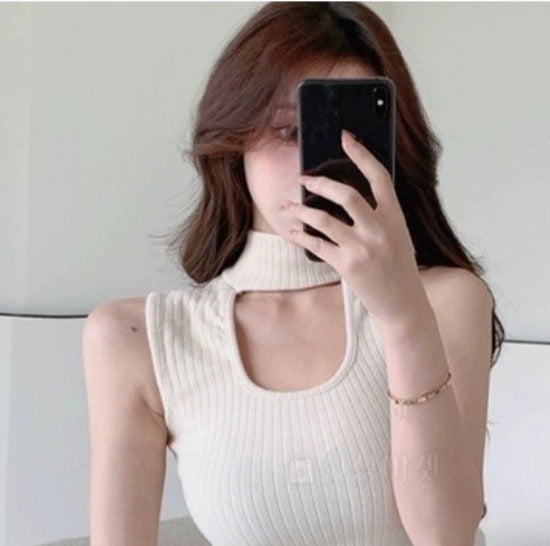 JR U Chocker Sleeveless