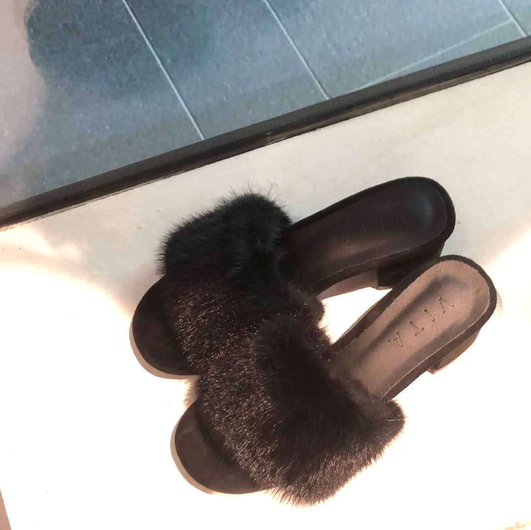 Rabbit Fur Slides