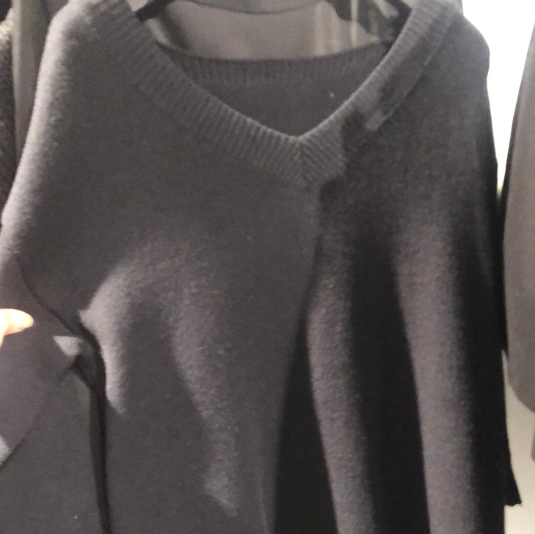 Back Crop V Knit
