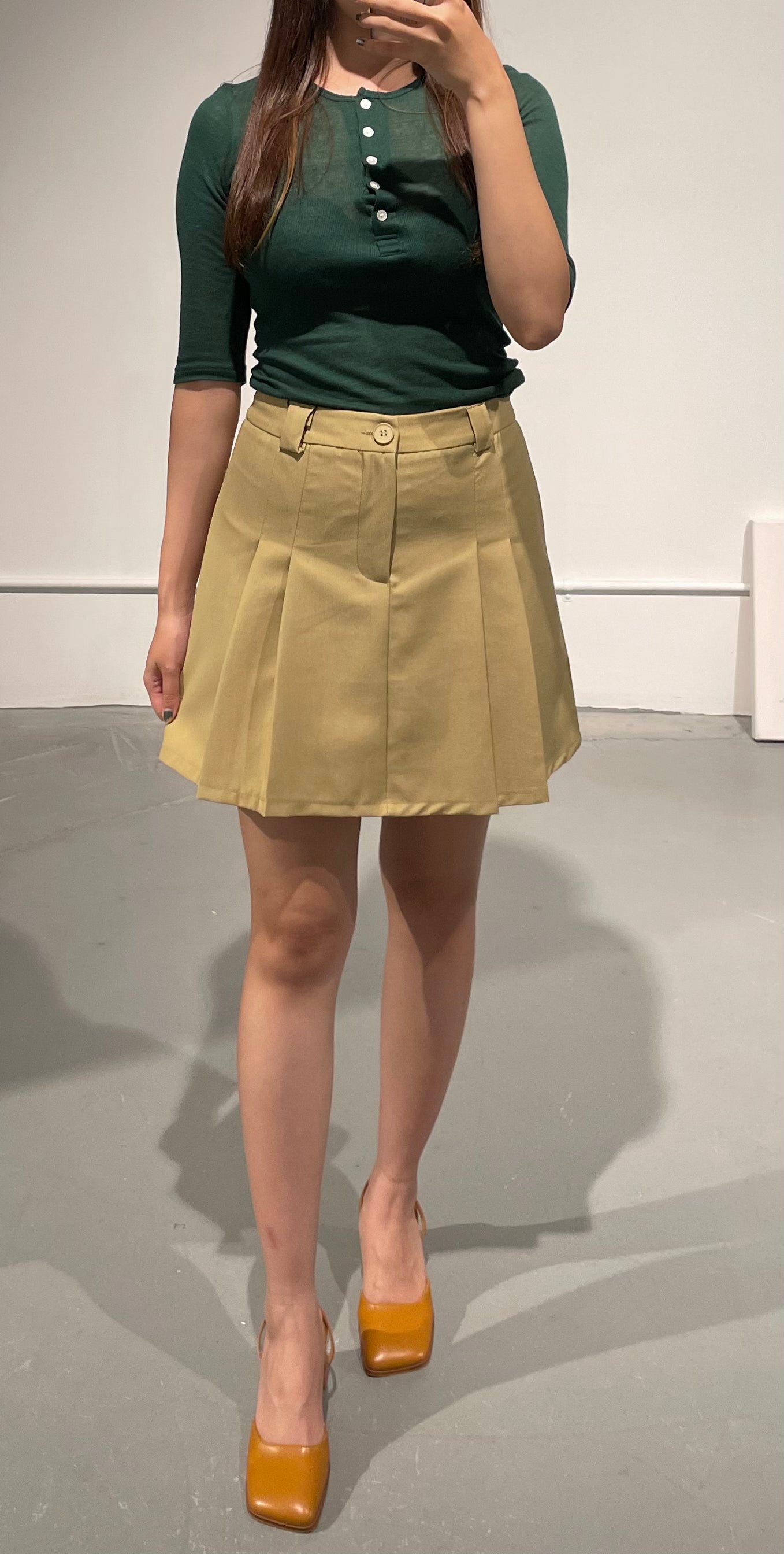 Dandy Pleats Skirt