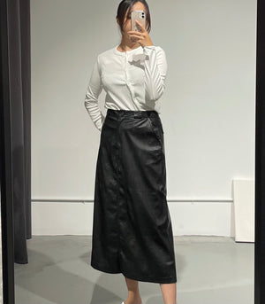 WNavy Crack Skirt