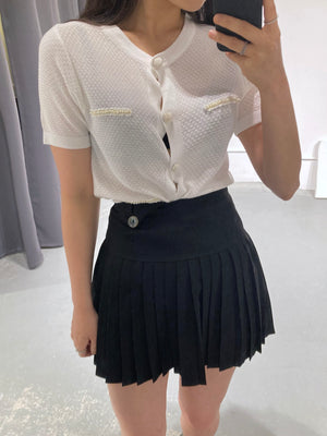 Button Pleats Mini Skirt