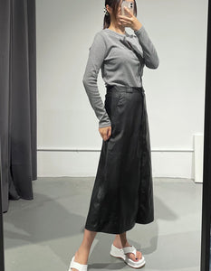 WNavy Crack Skirt