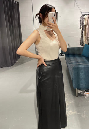 JR U Chocker Sleeveless